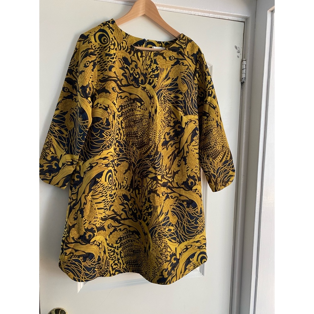 Vintage looking mini dress